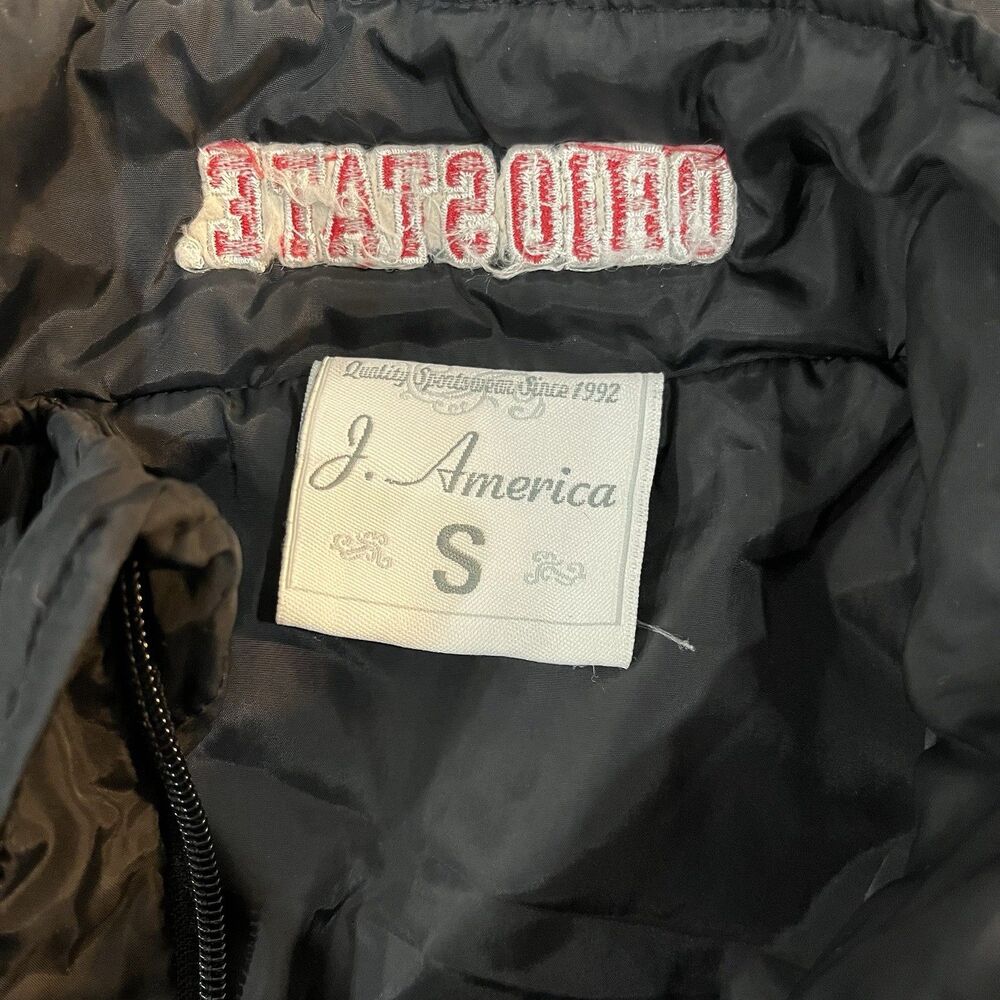 J America Women’s Ohio State Black Puffer Vest Size Small Varsity College - Picture 8 of 10